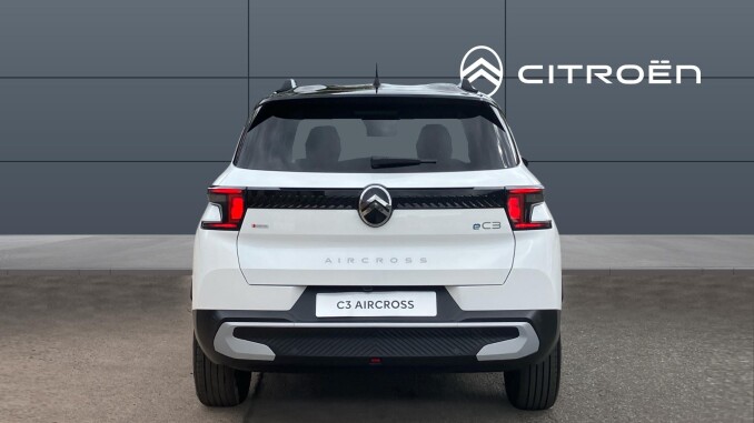 Citroen C3 Aircross 83kW Extended Range Collection 54kWh 5dr Auto Electric Hatchback - Image 6